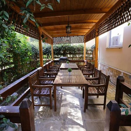 Pine-Tree Apt W/ Private Garden 50 M From The Sea Голем Экстерьер фото